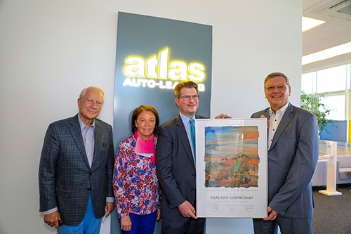 ATLAS AUTO-LEASING besteht 50. Jahre – Gratulation von der IHK